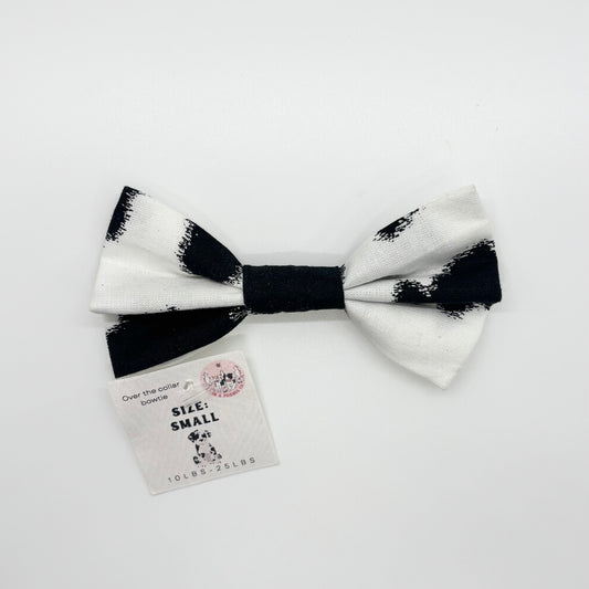 Black & White Spot Bow Tie - Small