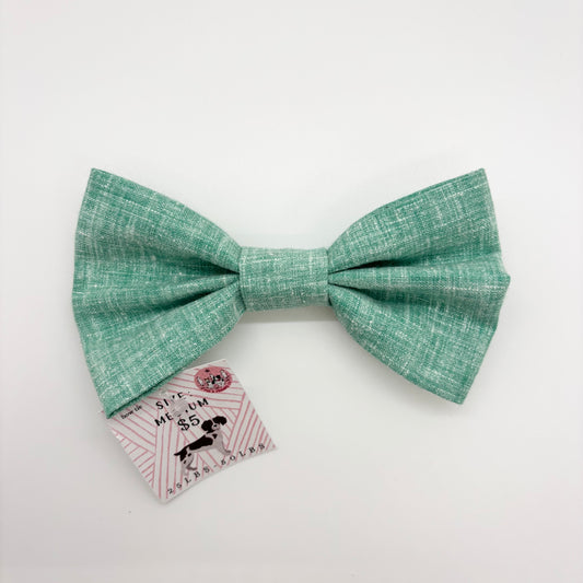 Classy Green Bow Tie - Medium